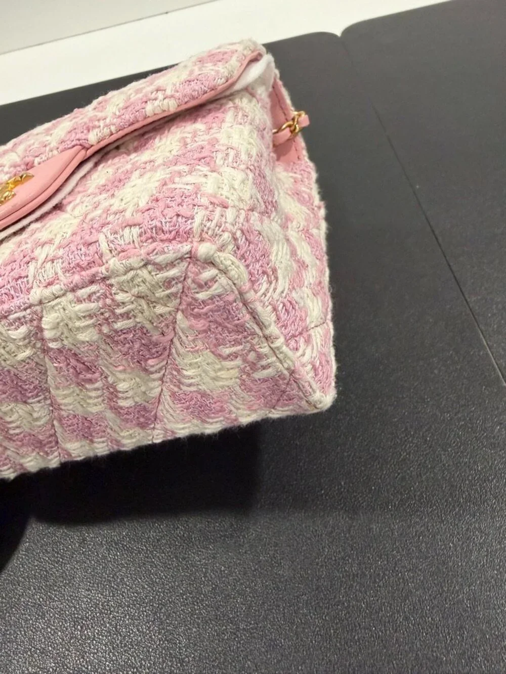 Chanel Tweed Handle Crush Top Handle Flap Bag Pink Ecru (JB1472) - Picture 4 of 16